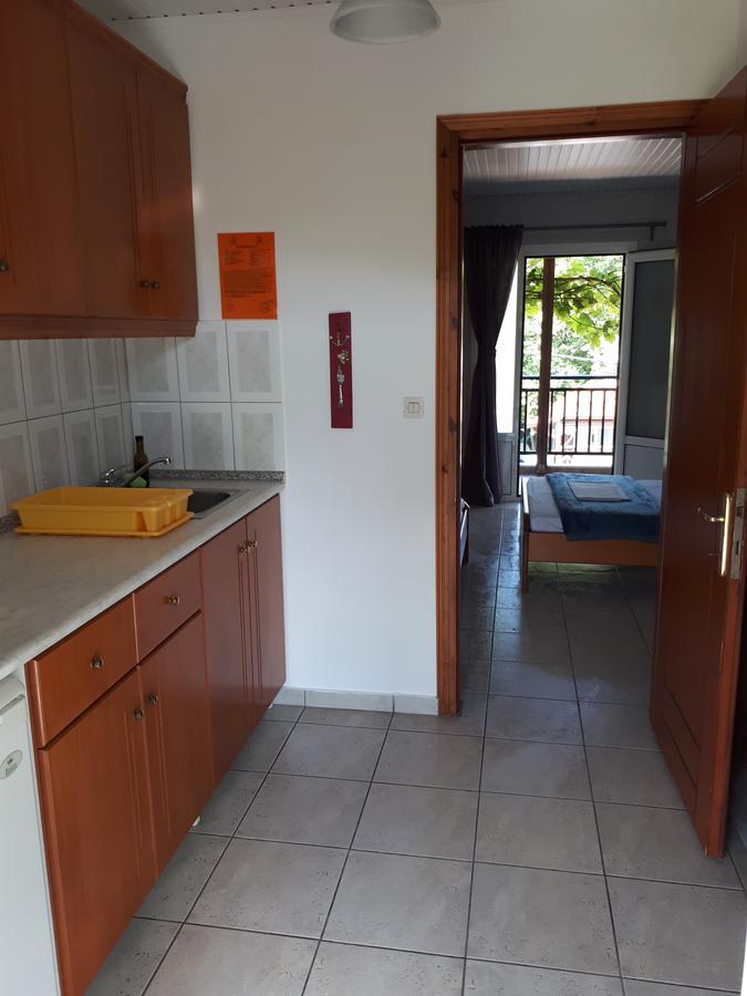 Helena Apartments Paralia Pantaleimonos Buitenkant foto